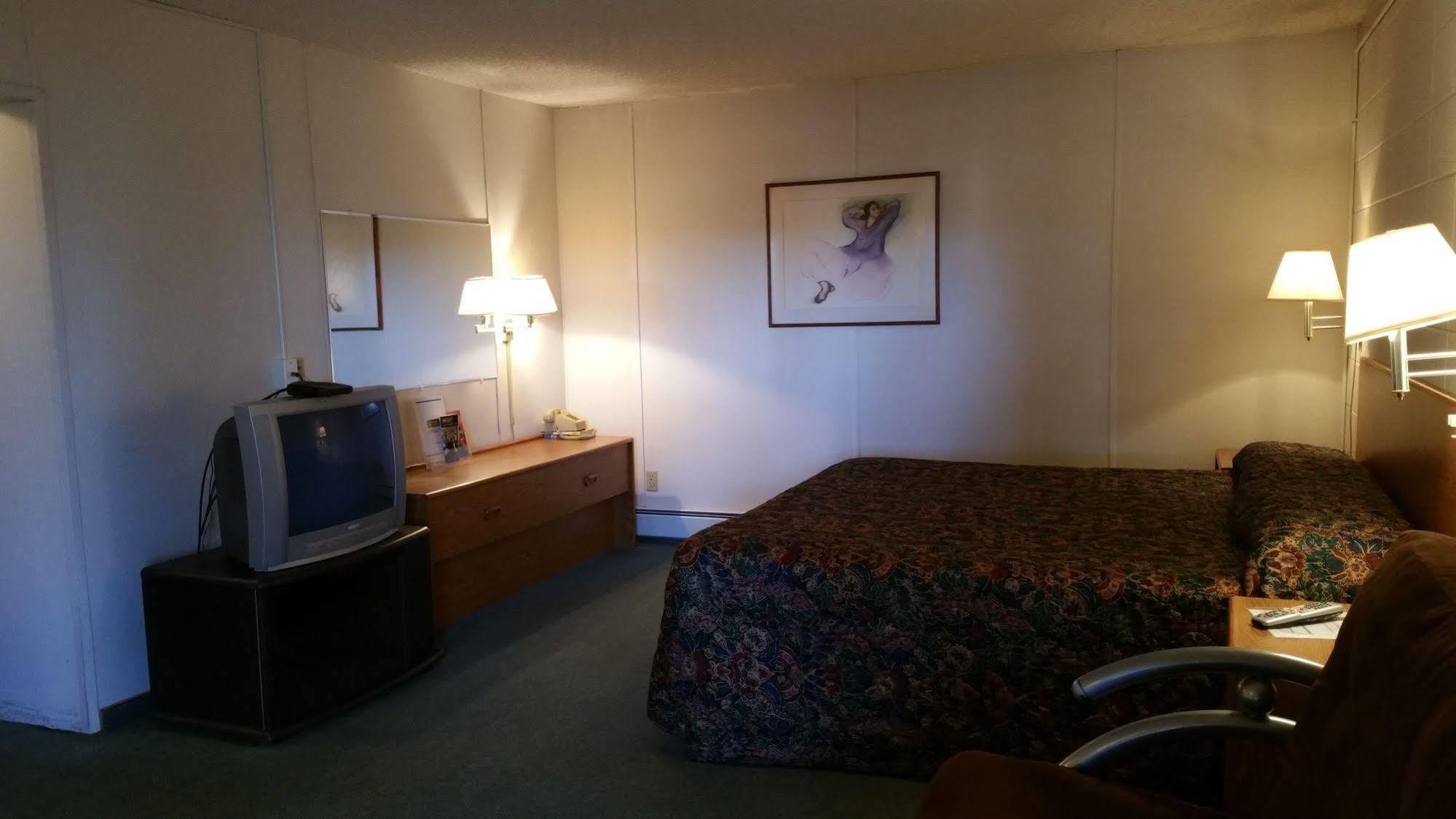 Budget Host Inn Fort Collins Eksteriør bilde